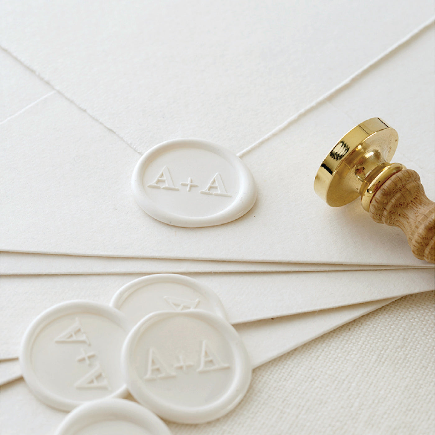 Hannah Classic Wedding Monogram | Digital Download | Heirloom Seals