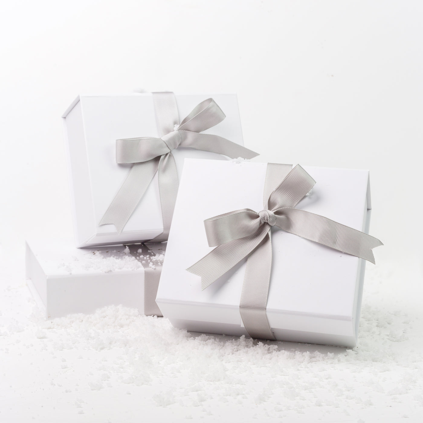 ADD GIFT WRAPPING : 1 x LUXURY BOX WITH RIBBON