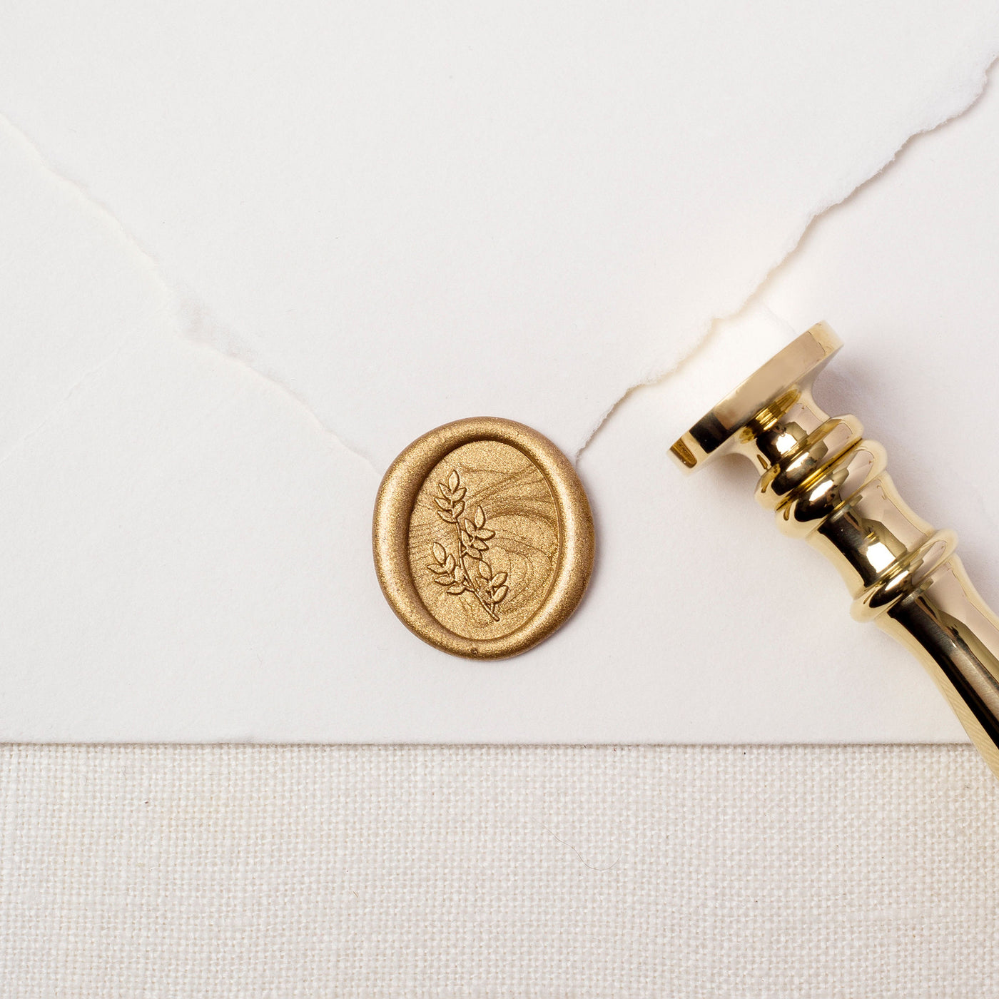 BOTANICAL EMBELLISHMENT OVAL WAX SEAL STAMP - BEATRICE