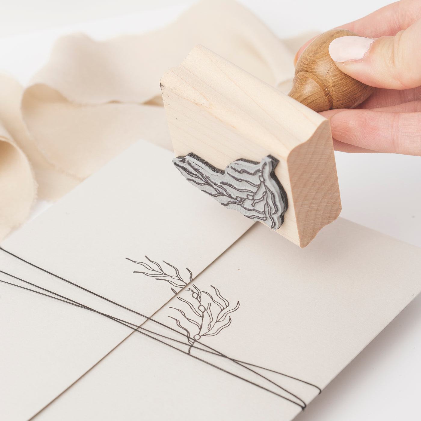 Rockweed Seaweed Botanical Rubber Stamp for Embossed Wedding Invitation Envelopes | Coastal Beach Wedding | Heirloom Seals